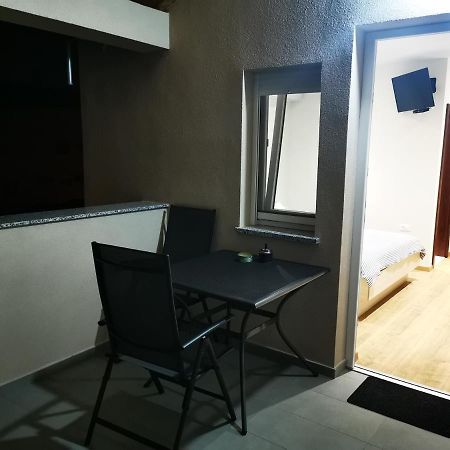 Studio Apartman Rosa Apartment Zaton  Ngoại thất bức ảnh